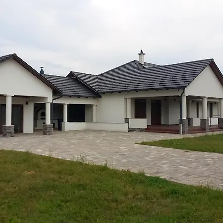 Apartament Avalon Vendeghaz Levelek